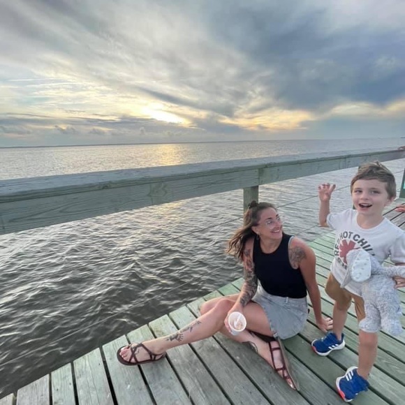 Meet your Posher, Danielle - Picture 15 of 16